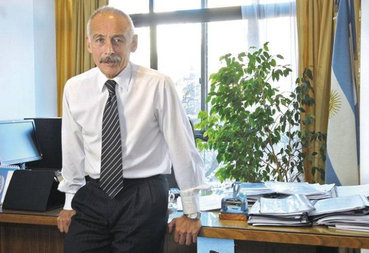 JOSÉ SBATELLA ASEGURÓ QUE "ARGENTINA PODRÍA FUNDIR AL FMI" POR LA DEUDA QUE CONTRAJO MACRI