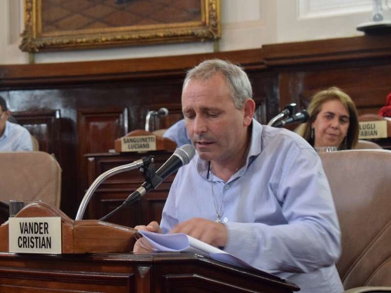 VANDER: “EL CÓDIGO DE CONVIVENCIA  APROBADO ES SECTARIO Y RESTRICTIVO”