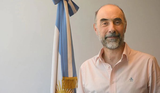 JORGE ALIAGA: “ME INDIGNA EL DISCURSO LIBERTARIO”