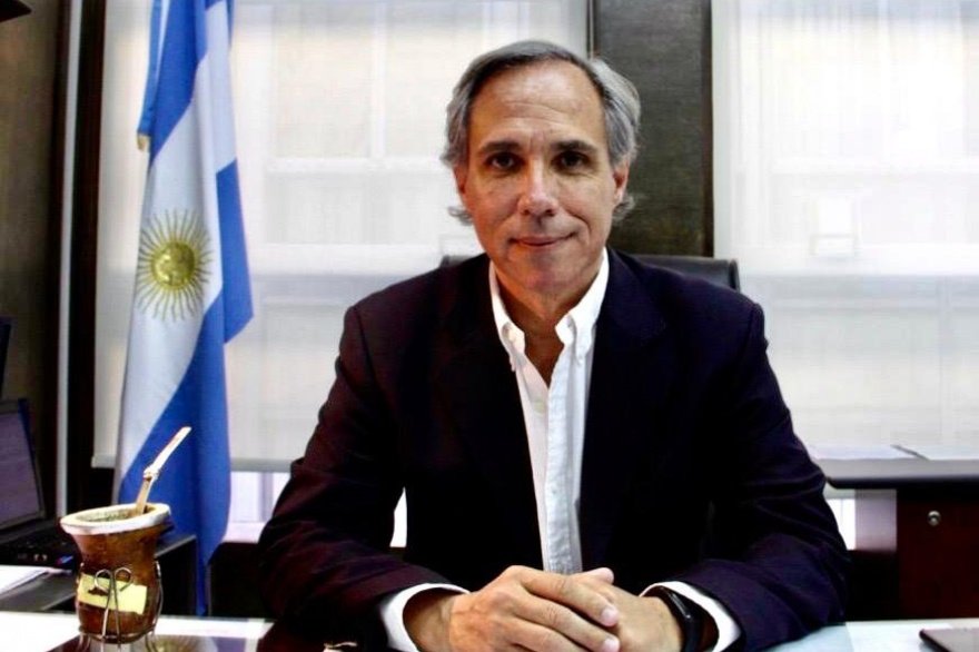 ARTEAGA: “EL TRANSPORTE PÚBLICO DEBE SER SÓLO PARA ESENCIALES”