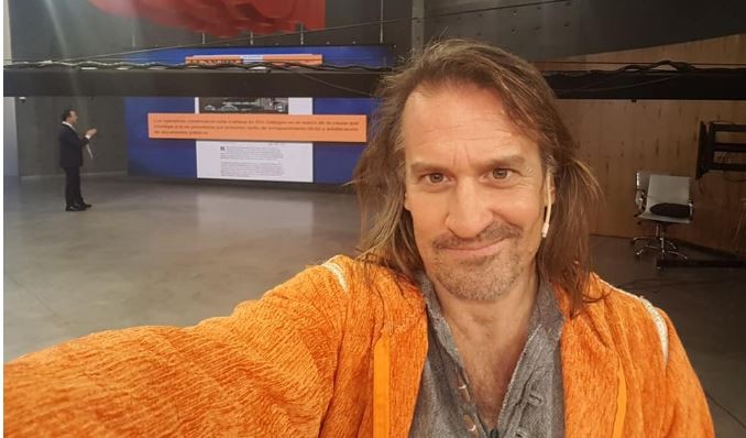 JUAN VALERDI: “SIN DECISIONES, LA ECONOMÍA SE LLEVA PUESTA A LA POLÍTICA"