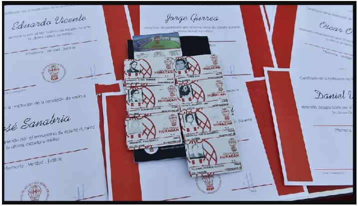 HURACÁN RESTITUYÓ EL CARNET A OCHO SOCIOS DETENIDOS Y DESAPARECIDOS POR LA DICTADURA