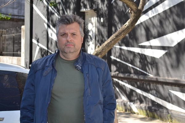 ROQUE DI PIETRO: "EMPECÉ A ESCRIBIR EL LIBRO SIN SABERLO, HACE 40 AÑOS"