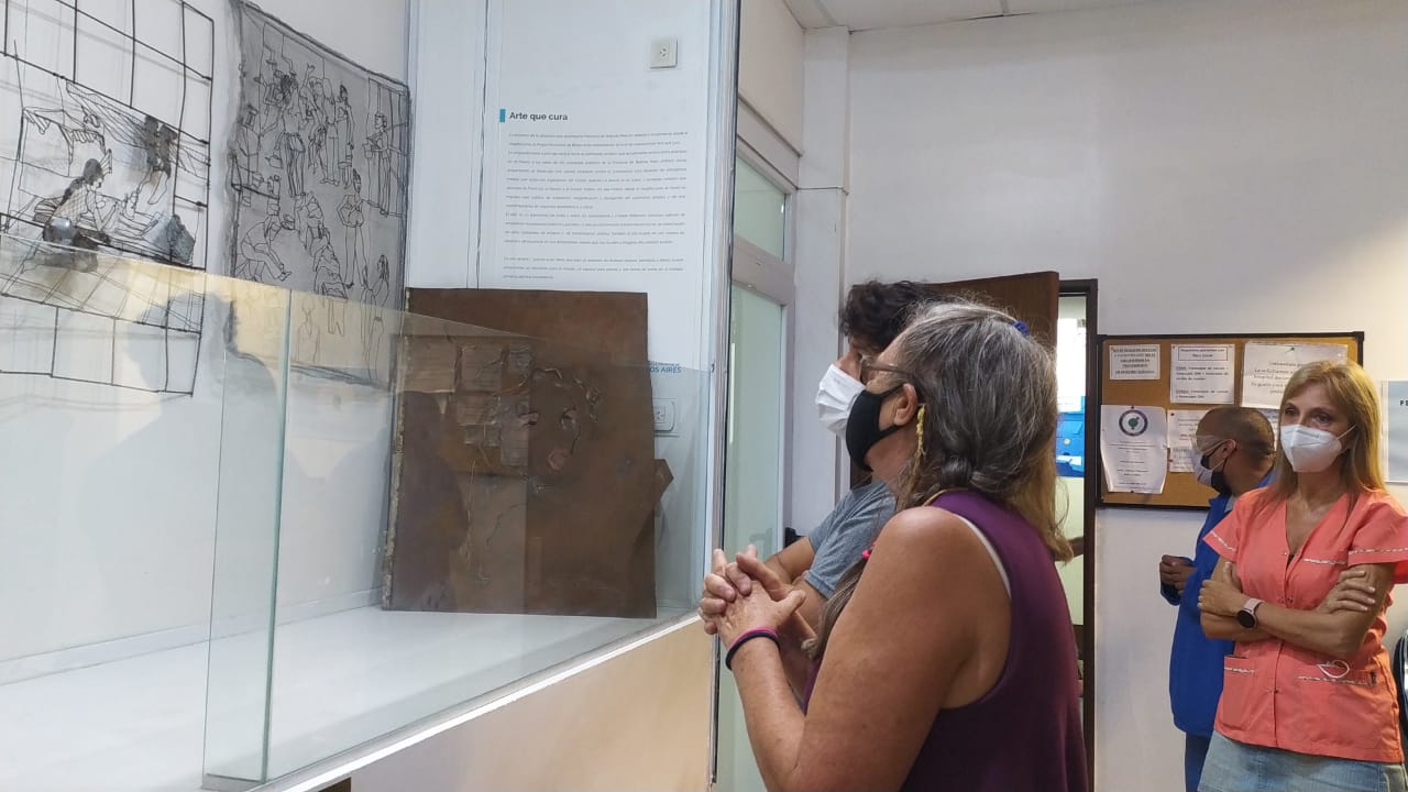 REALIZAN UNA MUESTRA EN HOMENAJE A LAS PRESAS POLÍTICAS DE LA DICTADURA