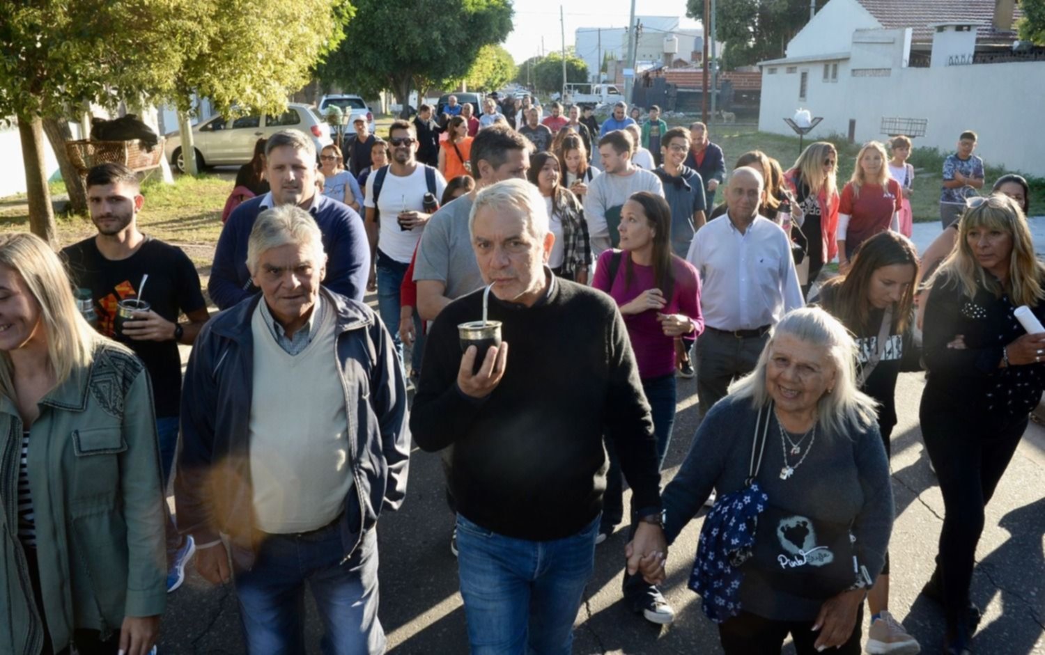 JULIO ALAK: “ME SIENTO TRANQUILO CON UN GOBERNADOR COMO AXEL”