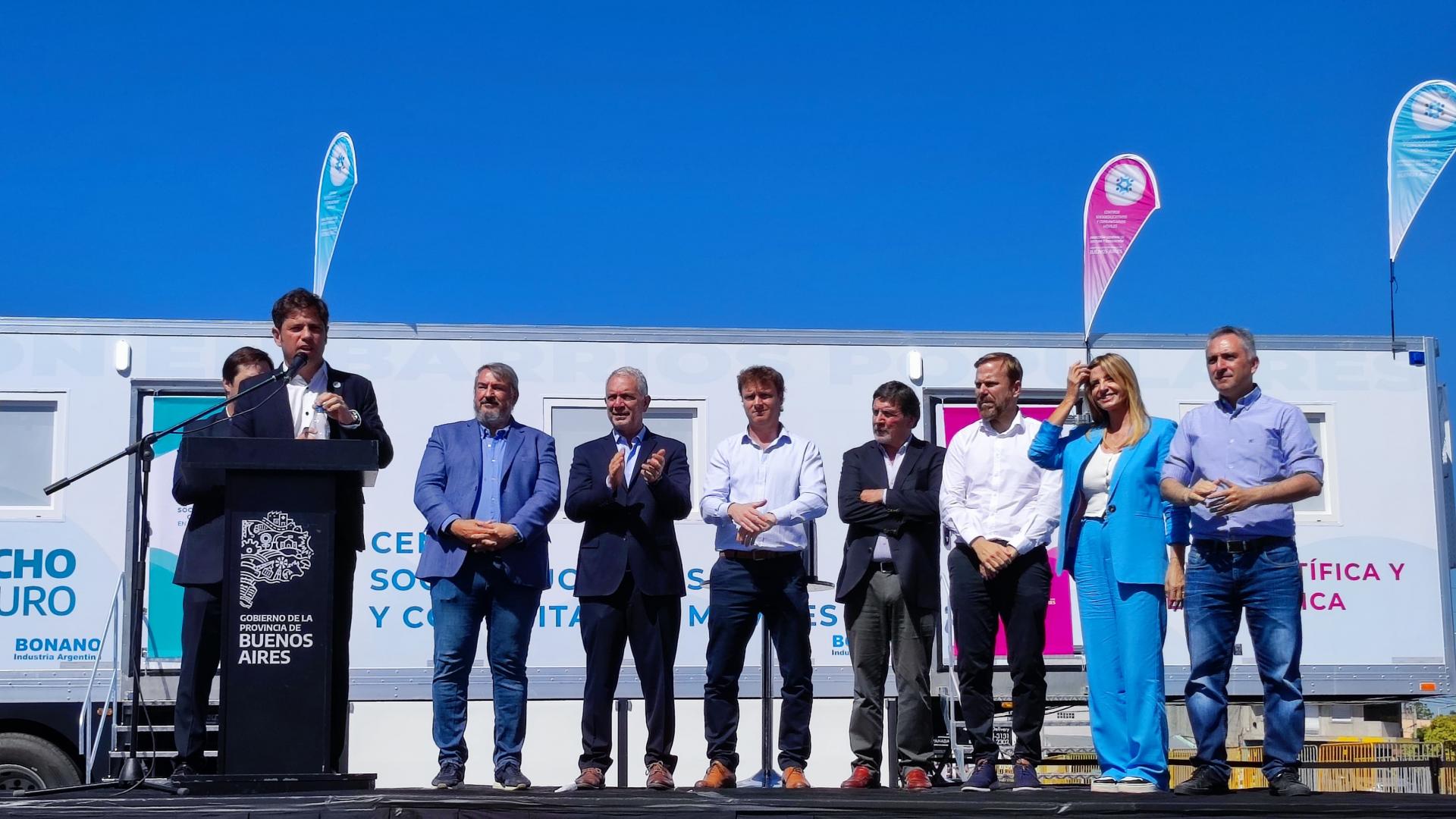 AXEL KICILLOF: “ESTAMOS TERMINANDO EL CAMINO DE UNIVERSALIZAR EL BOLETO ESTUDIANTIL”