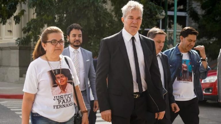 BURLANDO: “LOS PAPÁS DE FERNANDO ESTÁN PASANDO POR SITUACIONES IRRESPETUOSAS”