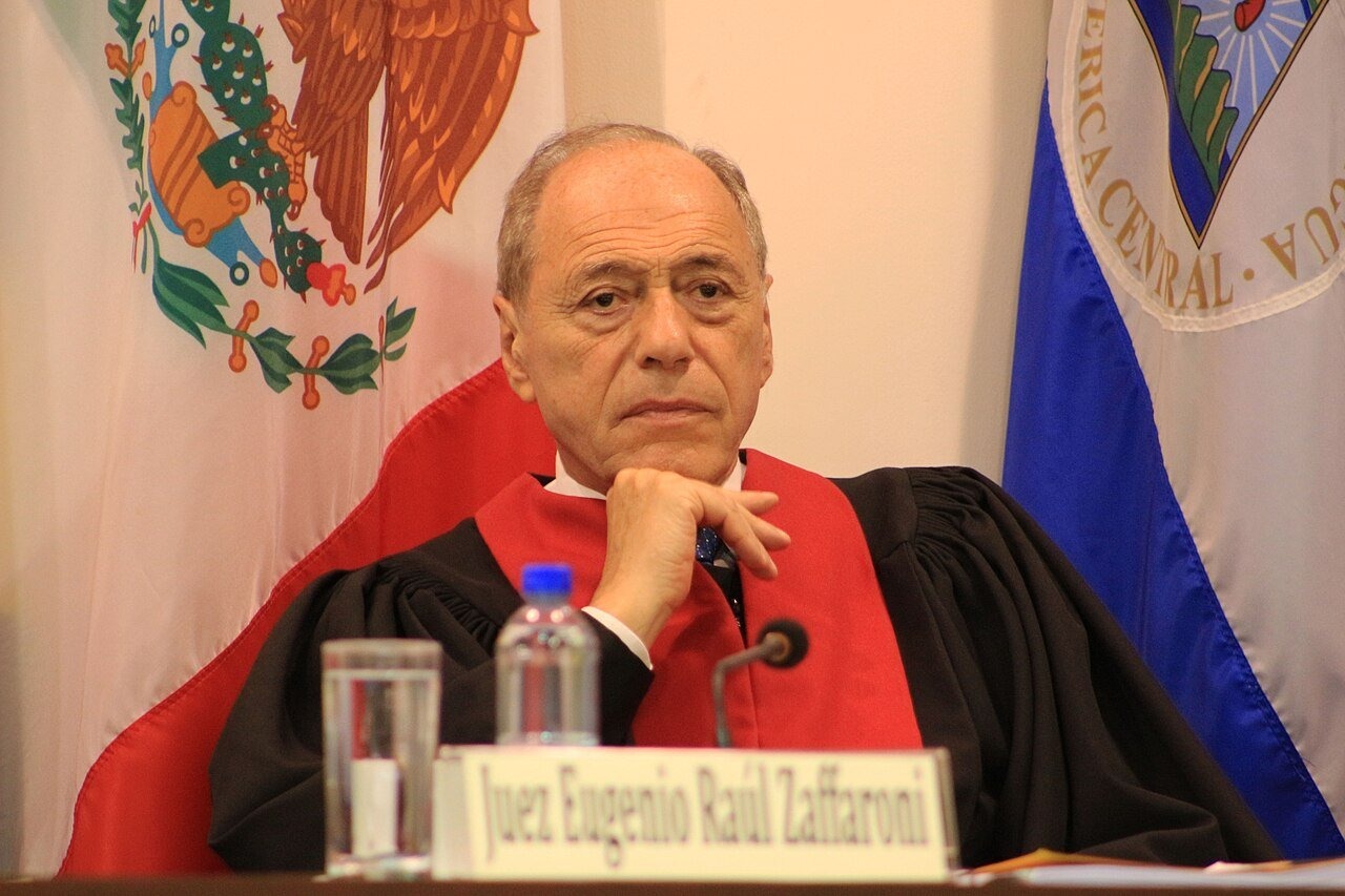 EUGENIO RAÚL ZAFFARONI: “ESTÁ EN PELIGRO LA PROPIA SEGURIDAD DE LA NACIÓN”