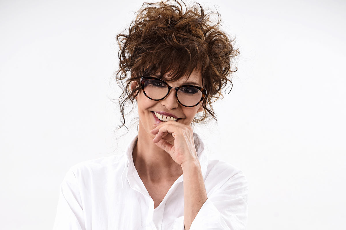 ESTHER GORIS PRESENTA "DESPOJADO" EN EL COLISEO PODESTÁ