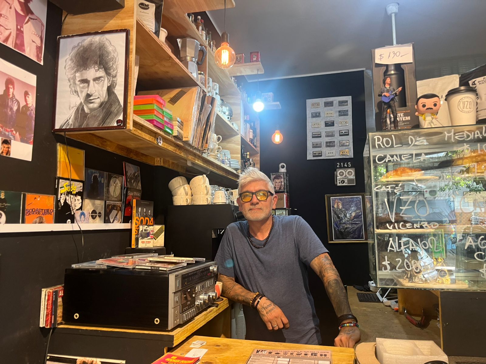 CAFÉ SON SODA: BAR TEMÁTICO SOBRE GUSTAVO CERATI EN LA PLATA