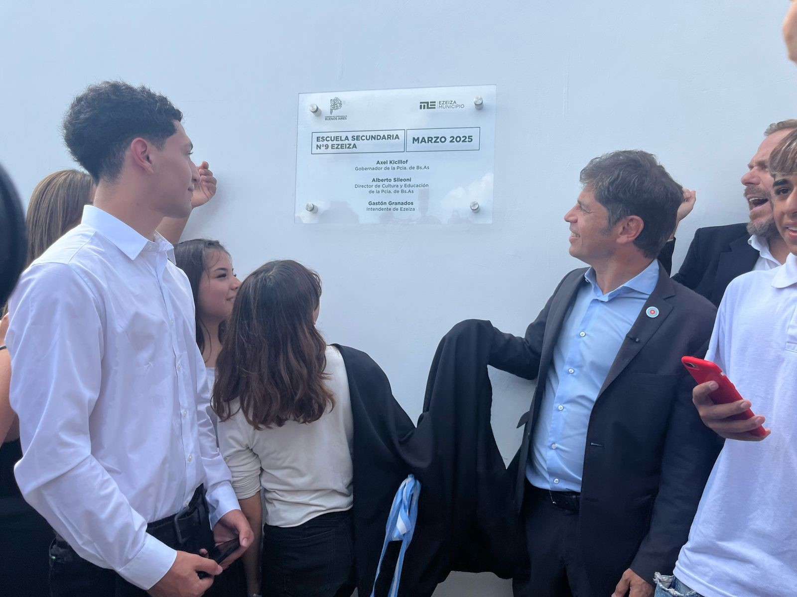KICILLOF INUGURÓ EL EDIFICIO ESCOLAR NÚMERO 250 EN LO QUE VA DE SU GESTIÓN