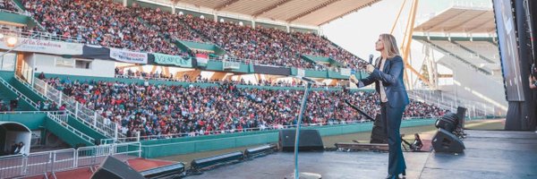 CYNTHIA HOTTON: "LOS VECINOS QUIEREN SOLUCIONES Y SER FELICES”