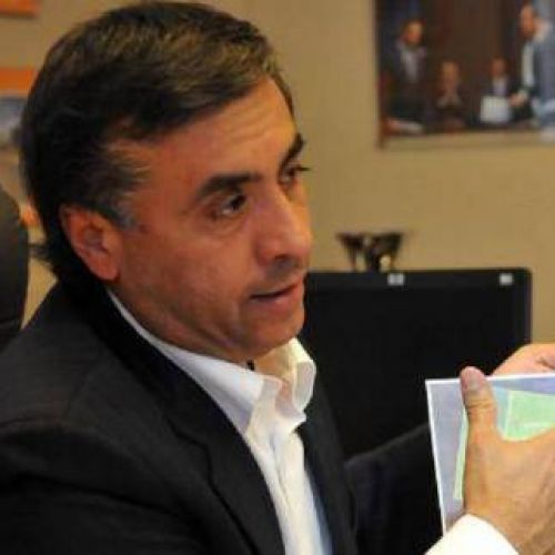 EDUARDO APARICIO: "TIENE QUE HABER UNA LEY PARA QUE VUELVA EL PÚBLICO VISITANTE A LAS CANCHAS"