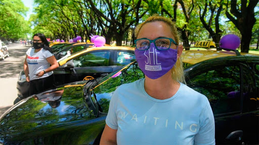 CREAN UNA APLICACIÓN PARA TOMAR TAXIS SÓLO CONDUCIDOS POR MUJERES