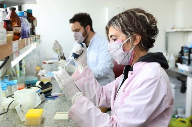 DANIELA HOZBOR: “VACUNARNOS ES NUESTRO DERECHO PERO TAMBIÉN ES NUESTRO DEBER”