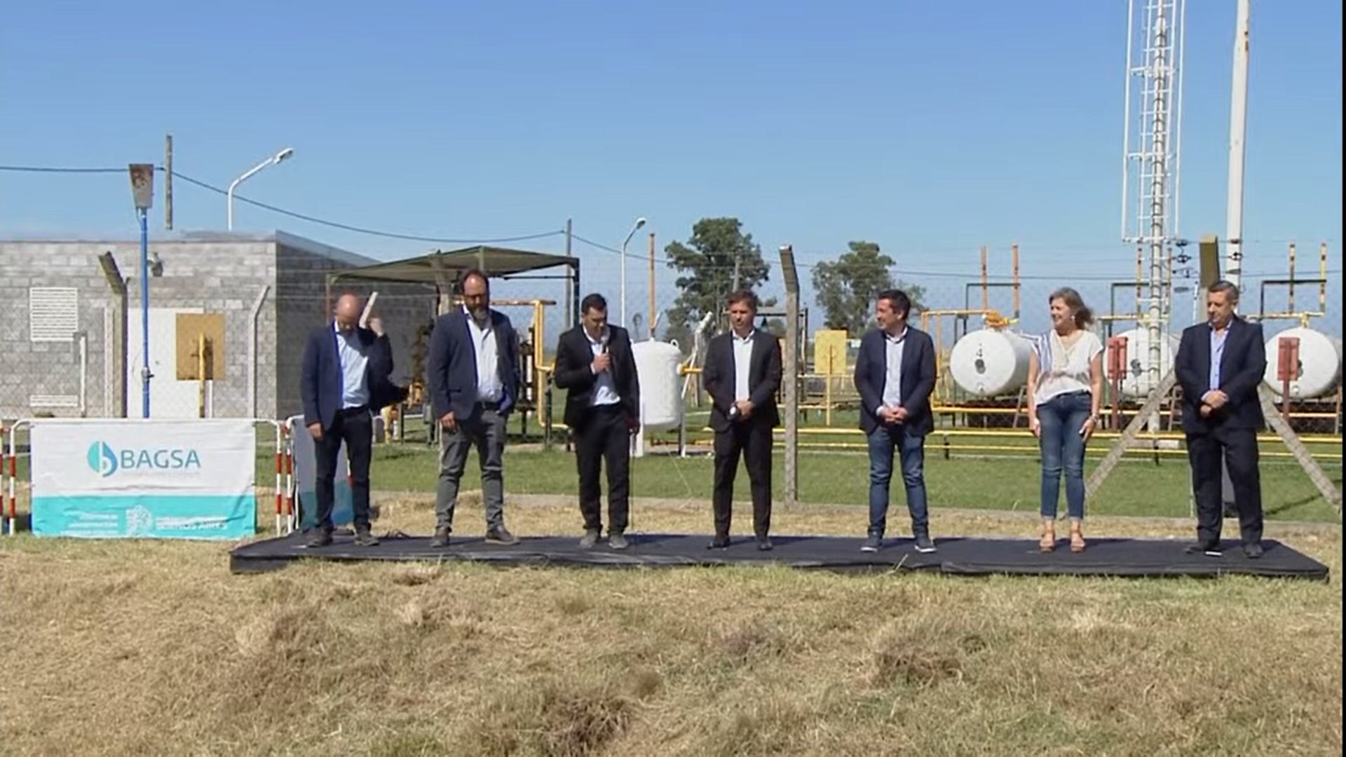 KICILLOF INAUGURÓ LA RED DE GAS NATURAL PARA GUAMINÍ Y LAGUNA ALSINA