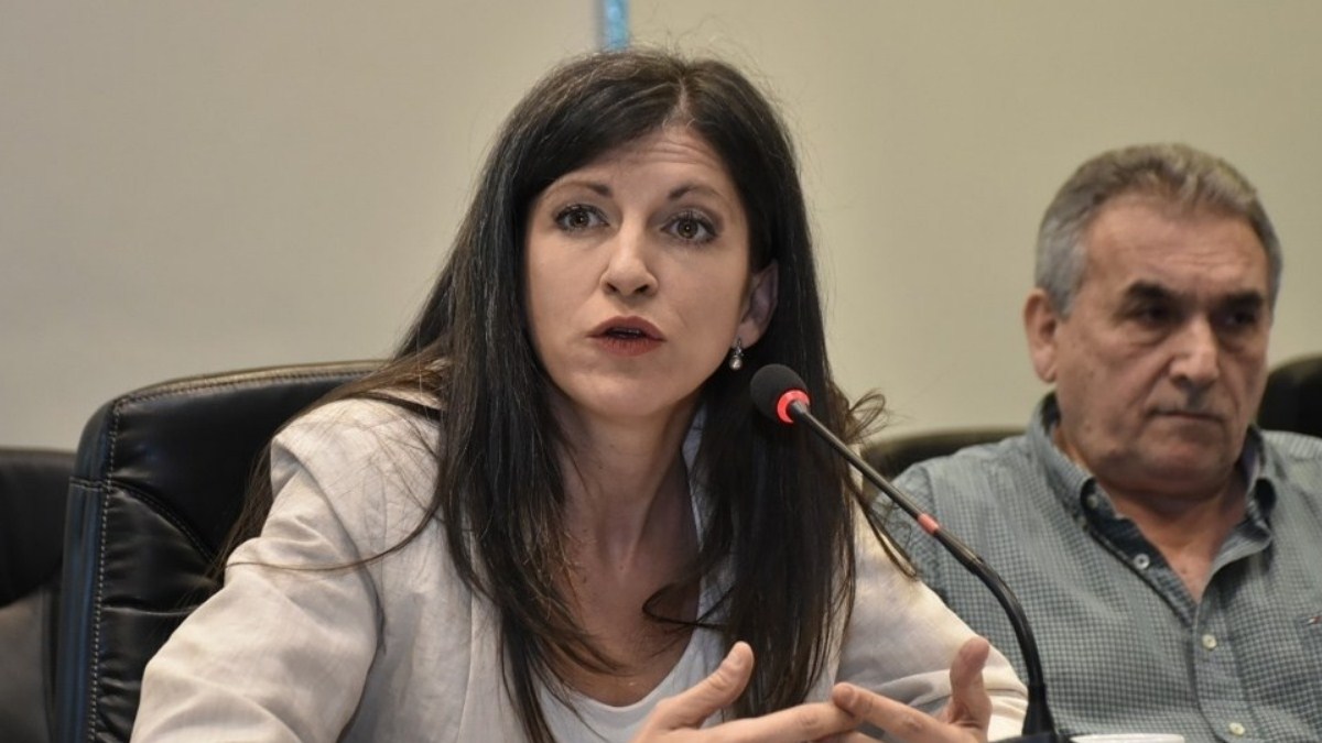 VALLEJOS AFIRMÓ QUE “LA PRIORIDAD ES RECUPERAR LOS INGRESOS”