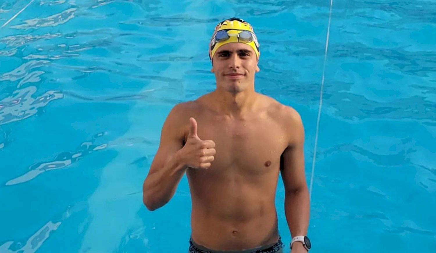 NADÓ MÁS DE 7 HORAS Y GANÓ LA CARRERA ITATÍ-CORRIENTES 70K